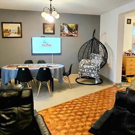 Nova Szymusiowa Apartment *